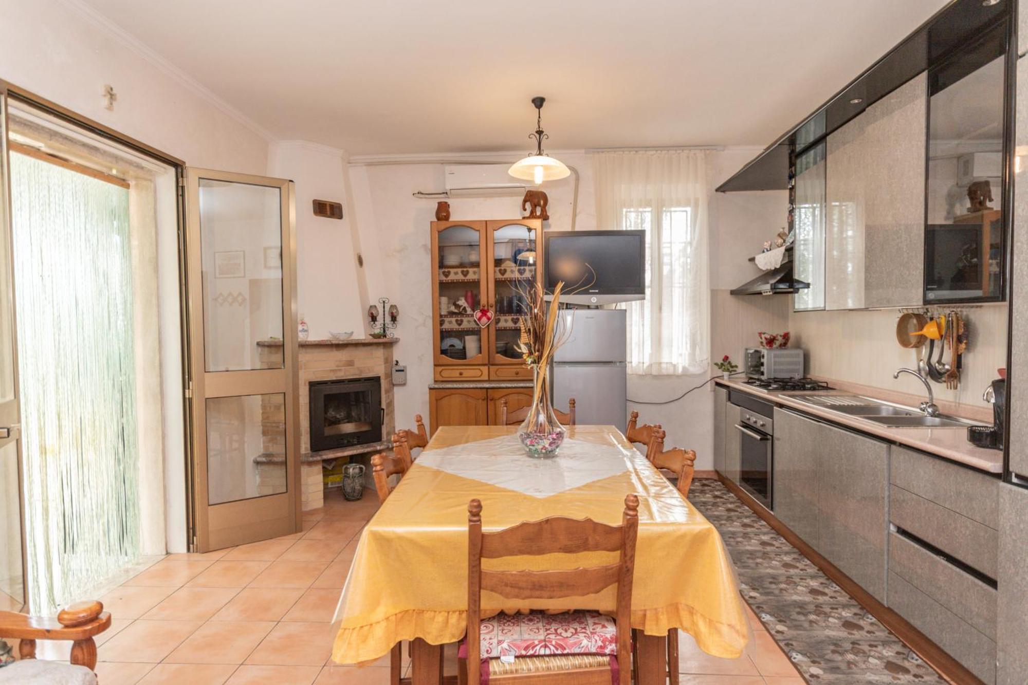 Macchia Verde Monte Sant'Angelo Bagian luar foto